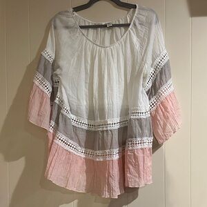Kaktus White, Pink, and Gray Boho Blouse